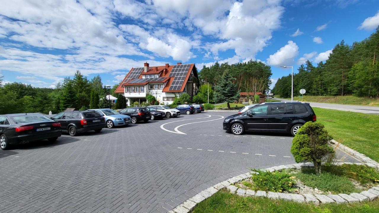 Zajazd Gniewko Mala Karczma Esterno foto