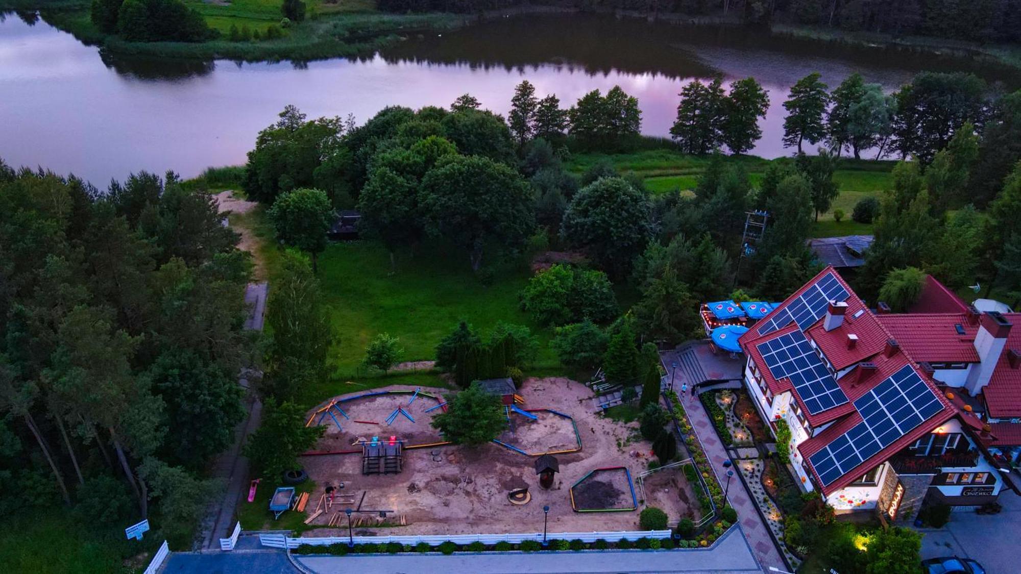 Zajazd Gniewko Mala Karczma Esterno foto